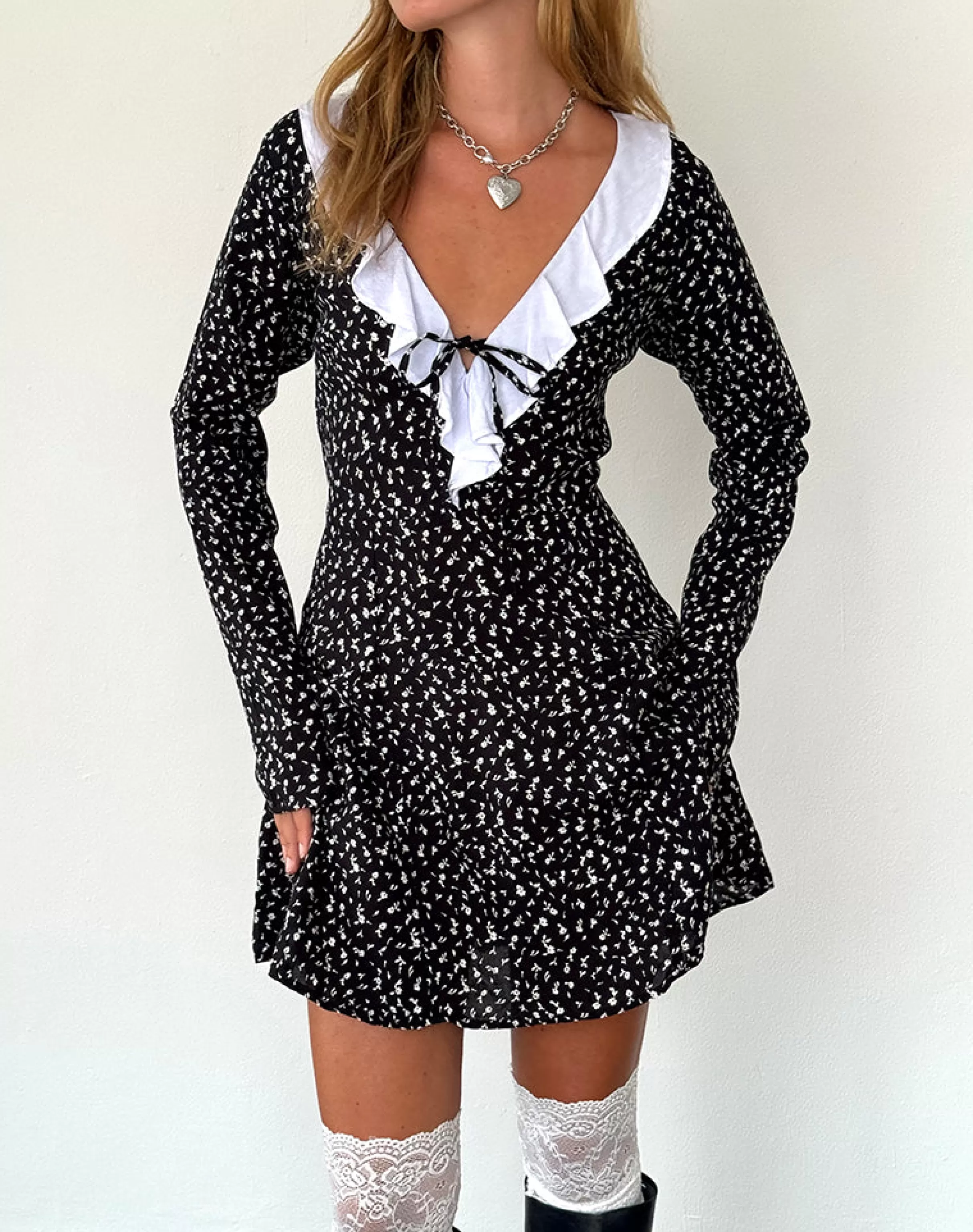 Cheap Darira Long Sleeve Mini Dress In Ditsy Romance Black DAY DRESSES | PRINTED DRESSES