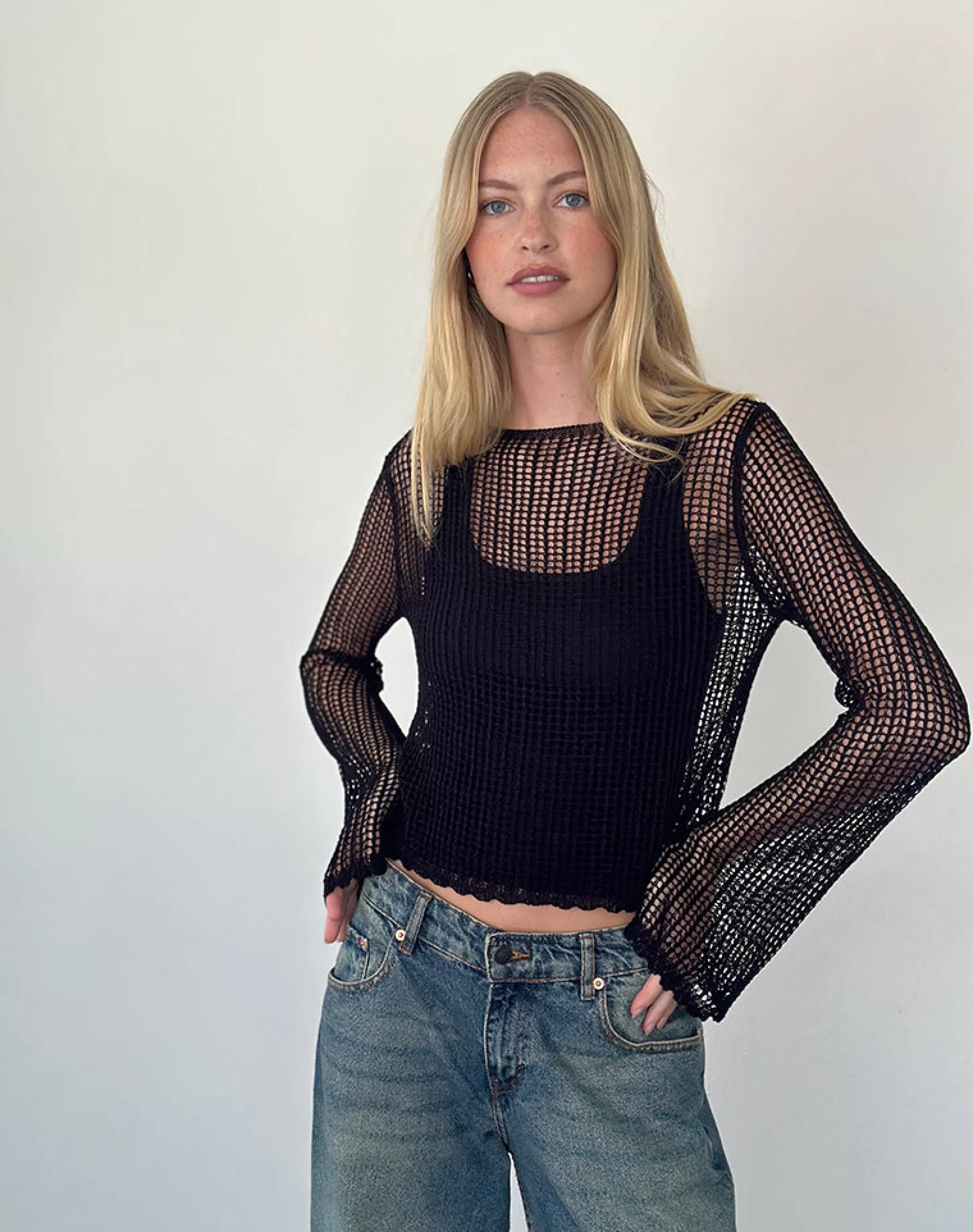 Best Sale Jessamyn Open Knit Jumper In Black JUMPERS