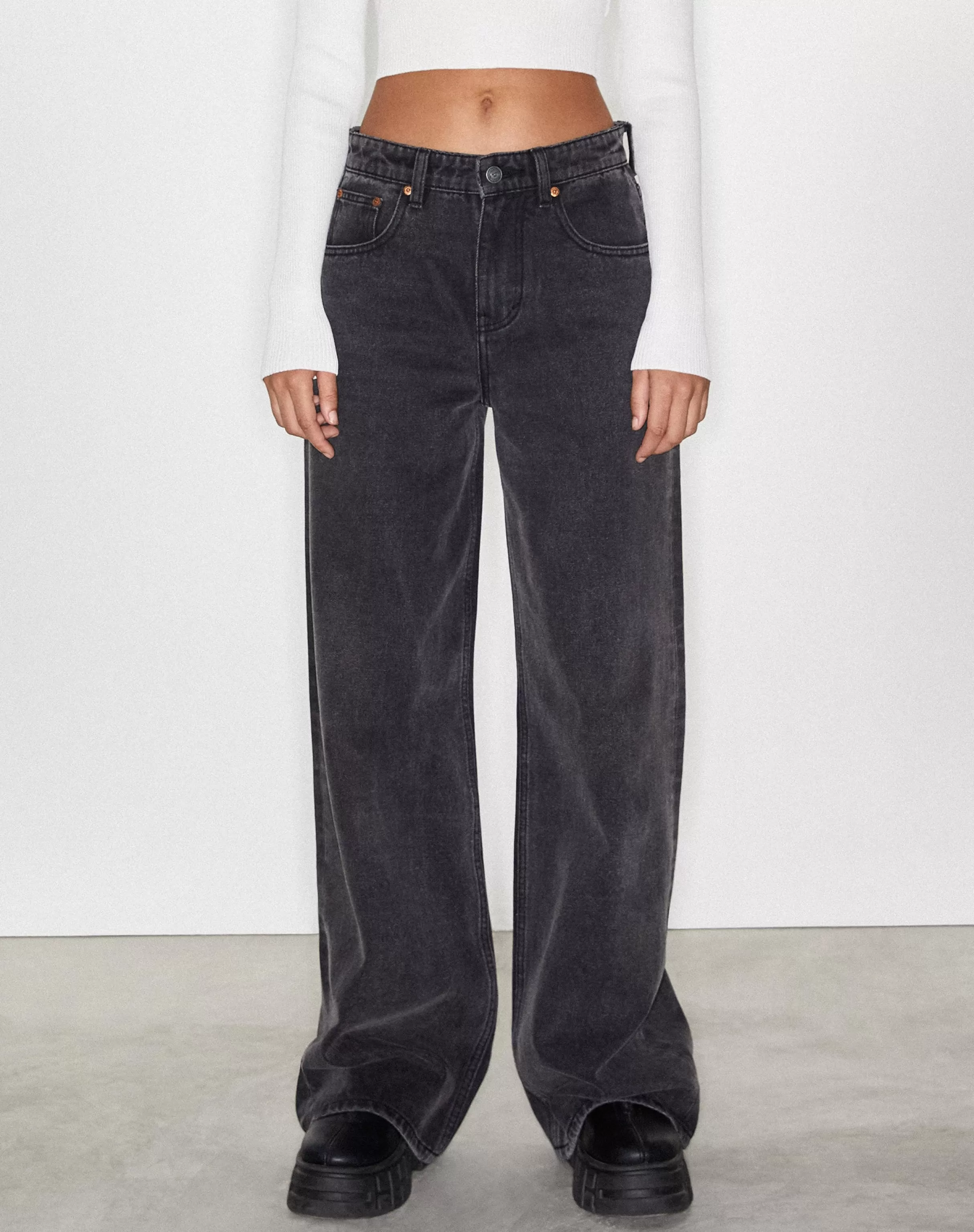 Sale Roomy Extra Wide Low Rise Jeans In ROOMY JEANS